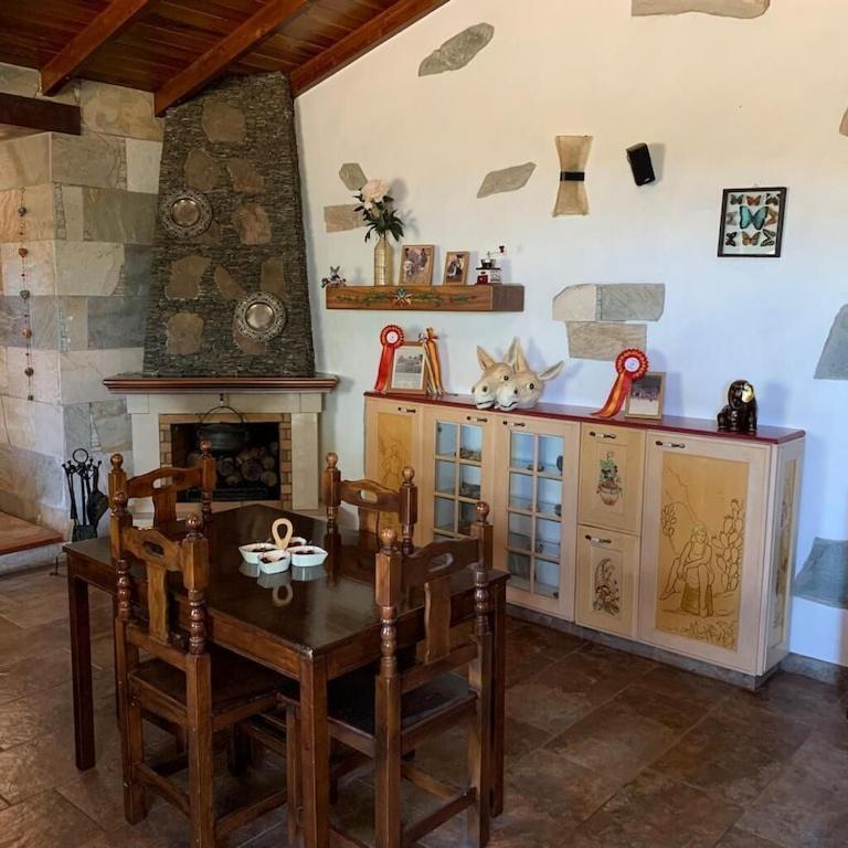 Villa Cantos Del Grillo 因赫尼奥 外观 照片